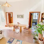 Marzia's Terrace - Historic River *